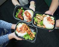 Những tiêu chí để đánh giá quán cơm văn phòng ngon Hà Nội
