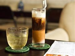 Cà phê Việt cốt dừa đá