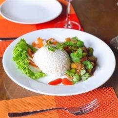 Cơm Bò Xào Lúc Lắc