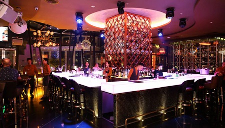 Quán pub xịn sò ở Hà Nội